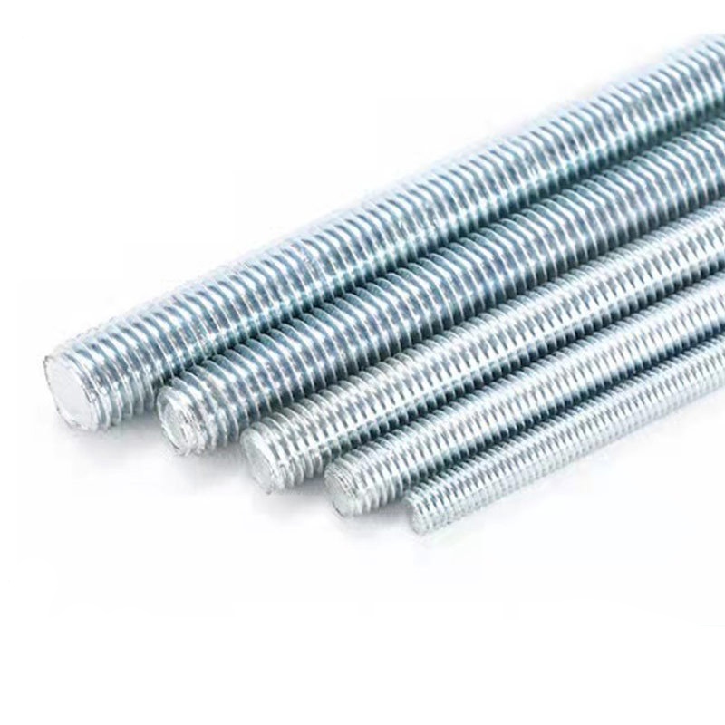 Kanthi rapi nggabungake bolts kandang jaran